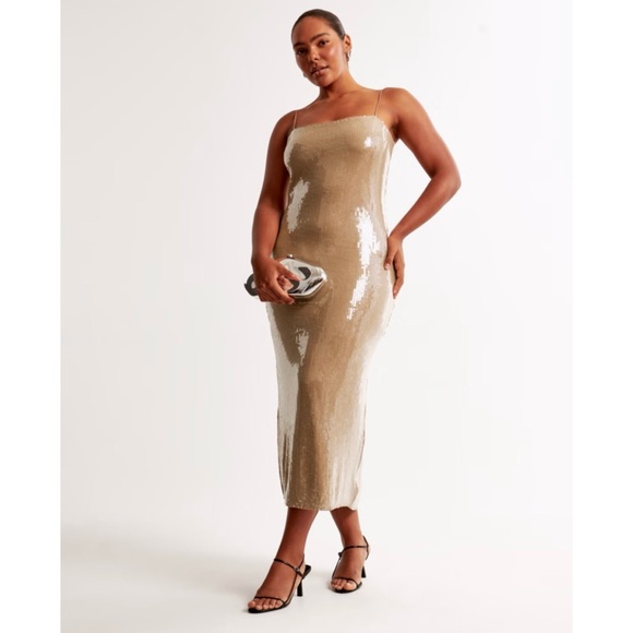 Abercrombie & Fitch Dresses & Skirts - Abercrombie Straight Neck Sequin Midi Dress, size M